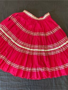 Vintage 1950s/early 60s Bright Pink Tiered Skirt with Silvery Trim